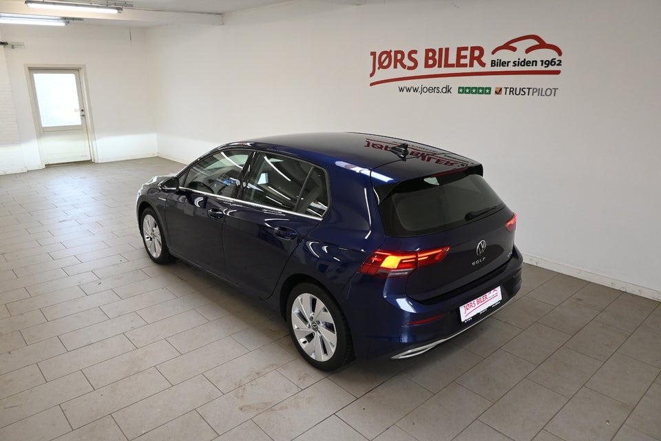 VW Golf VIII 1,5 eTSi 150 Style DSG 5d
