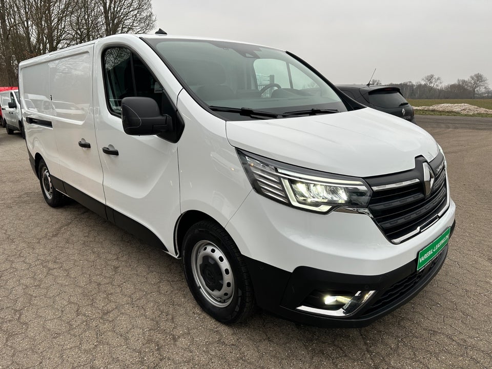 Renault Trafic 2,0 dCi 150 L2H1 EDC