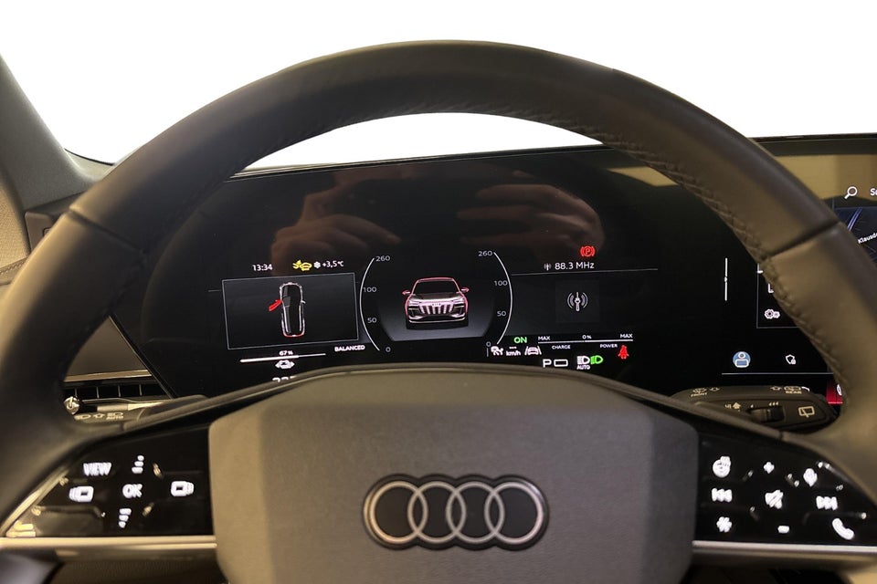 Audi Q6 e-tron Progress 5d