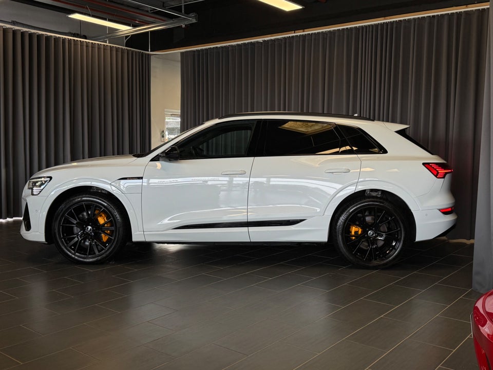 Audi e-tron 55 Black Edition S-line quattro 5d