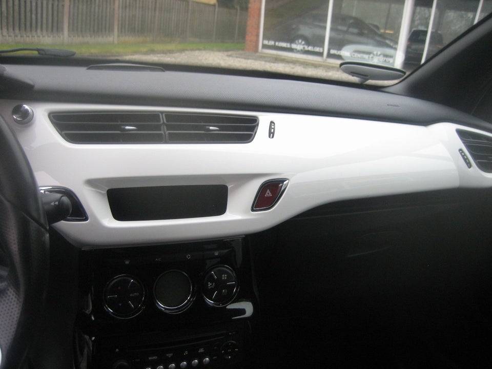 Citroën DS3 1,6 THP 156 Sport 3d