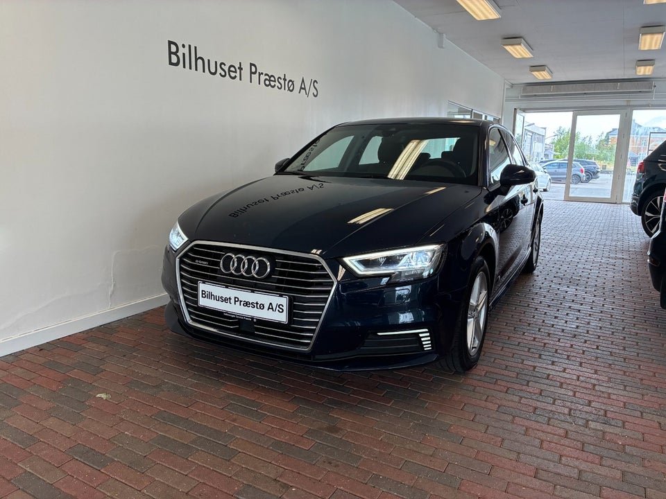 Audi A3 1,4 e-tron Sportback S-tr. 5d