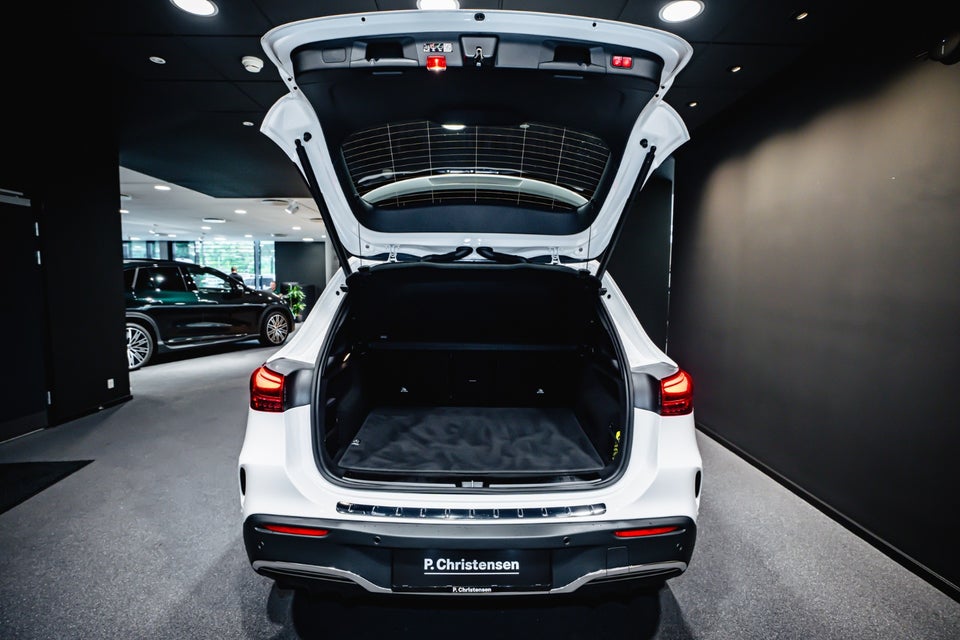 Mercedes EQA250+ AMG Premium 5d