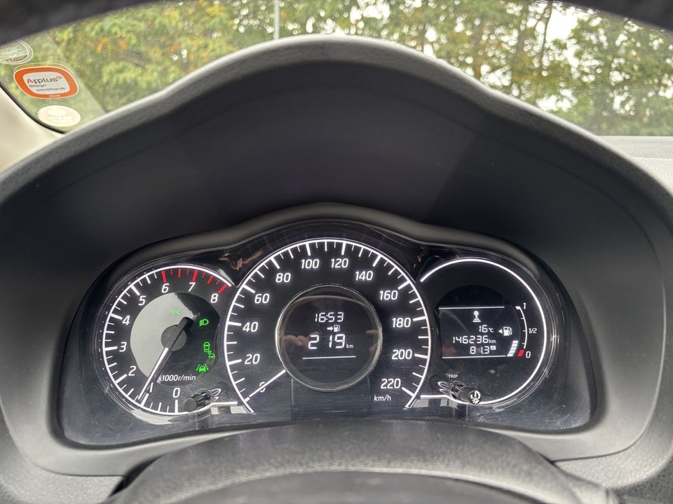 Nissan Note 1,2 Acenta Tech 5d