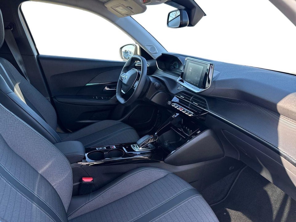 Peugeot e-2008 50 Allure 5d
