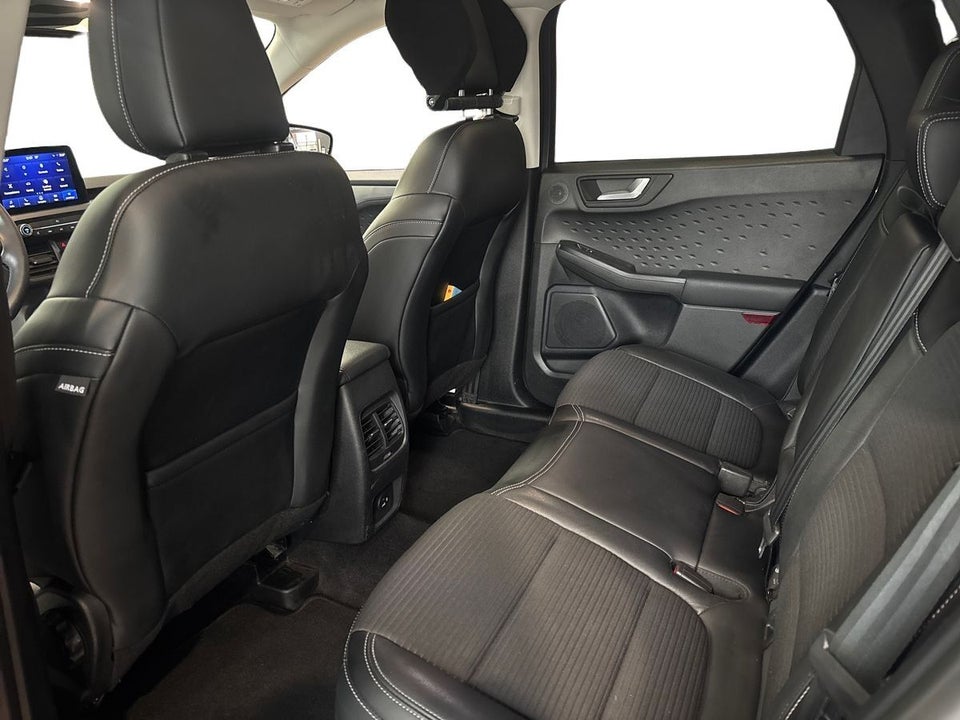 Ford Kuga 2,5 PHEV Titanium X CVT 5d