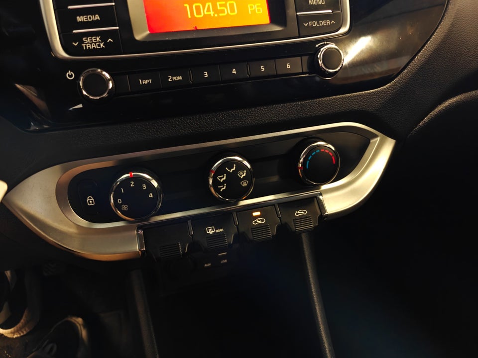 Kia Rio 1,2 CVVT Base 3d