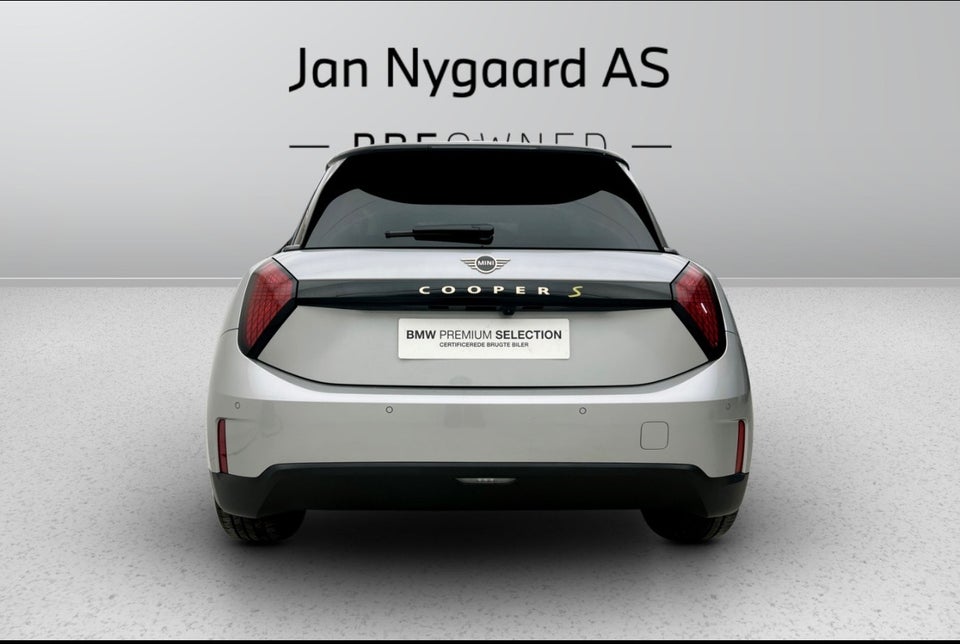 MINI Cooper SE Classic Trim XL 3d