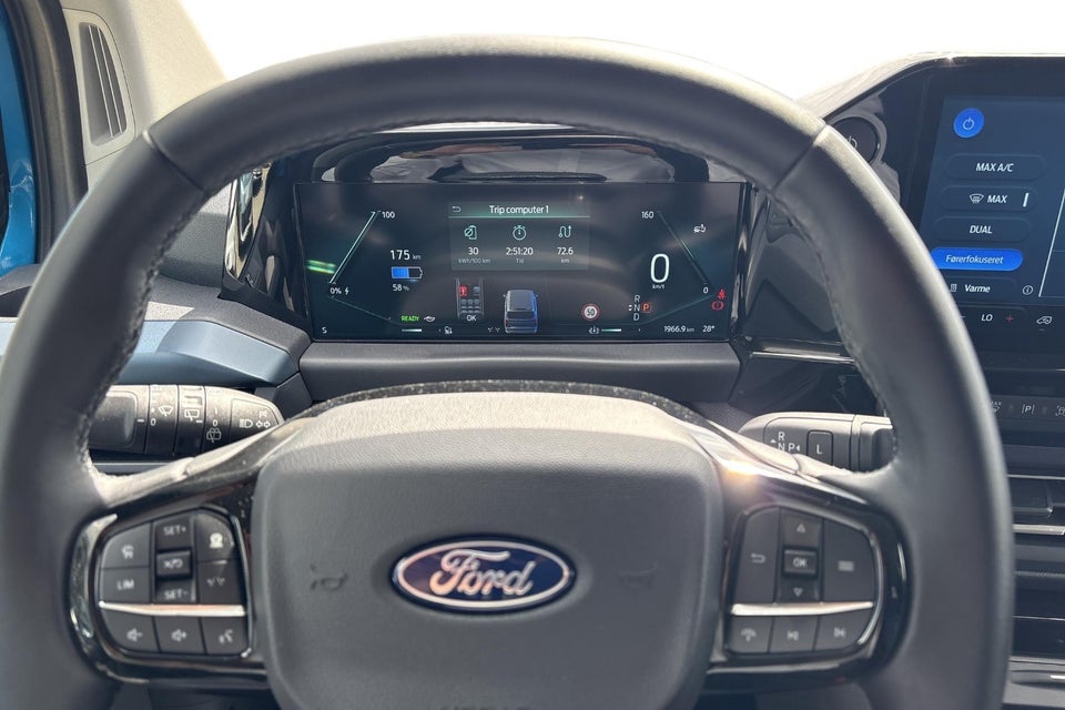 Ford E-Tourneo Custom 340 L1 64 Titanium