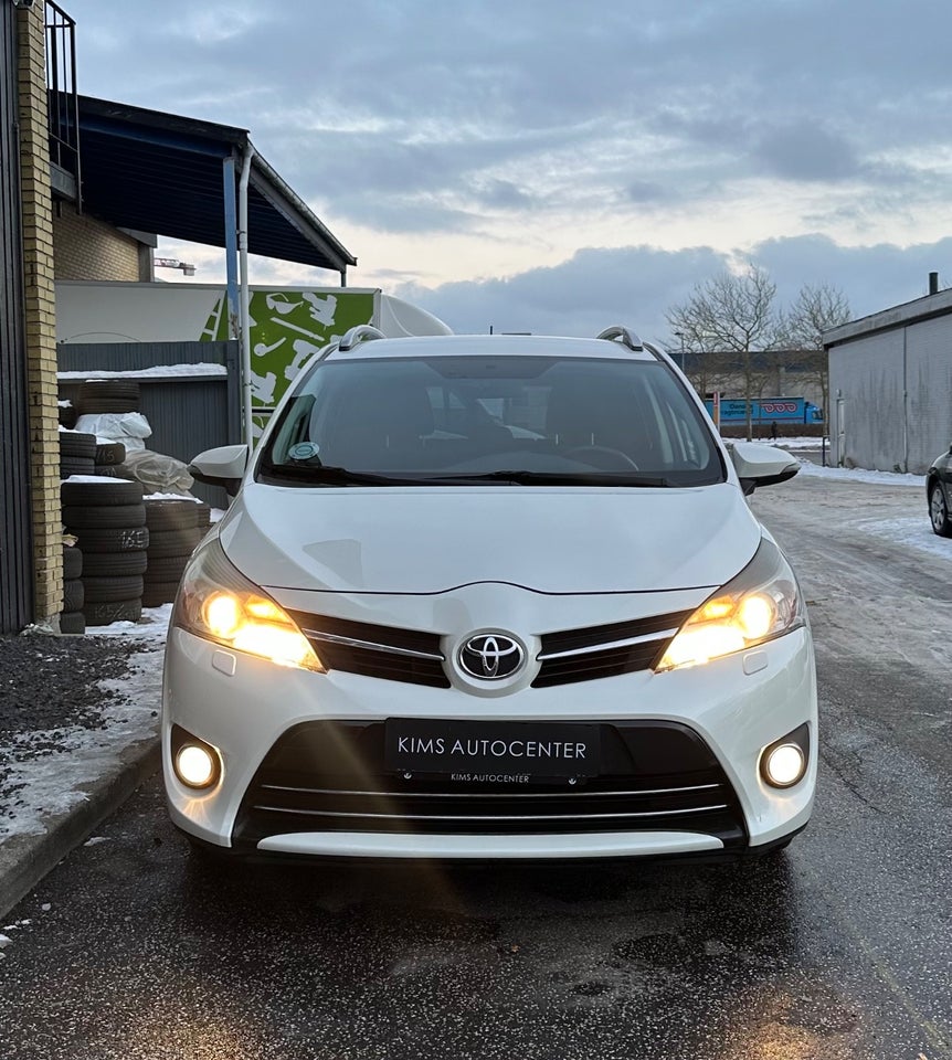 Toyota Verso 1,8 VVT-i T2 Touch MDS 7prs 5d