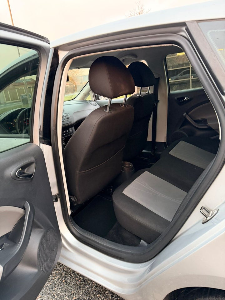 Seat Ibiza 1,2 TDi 75 Reference eco 5d