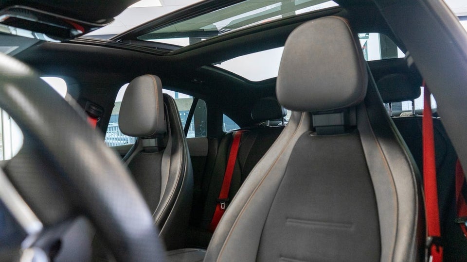 Mercedes EQE300 AMG Line 4d