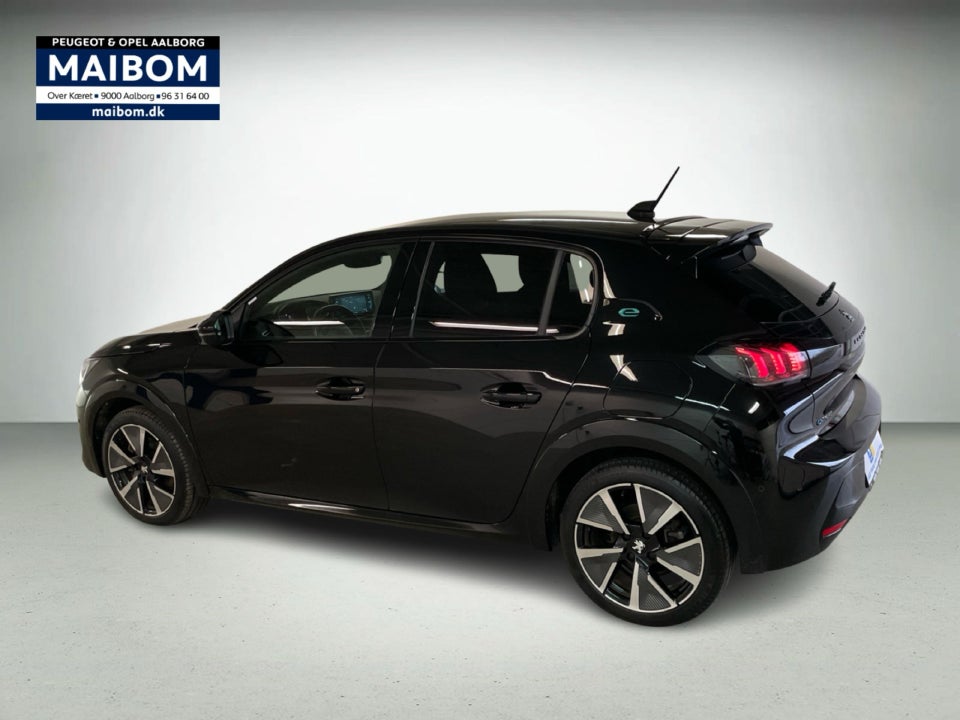 Peugeot e-208 50 GT 5d