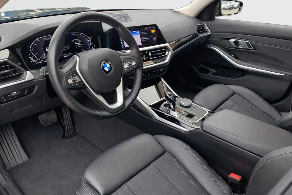 BMW 330e 2,0 Sport Line aut. 4d