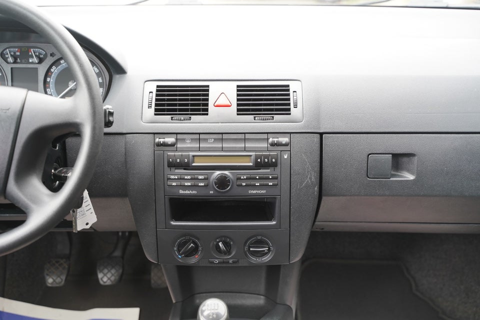 Skoda Fabia 1,4 16V 80 Ambiente Combi 5d