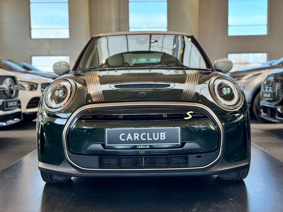 MINI Cooper SE Resolute Edition 3d