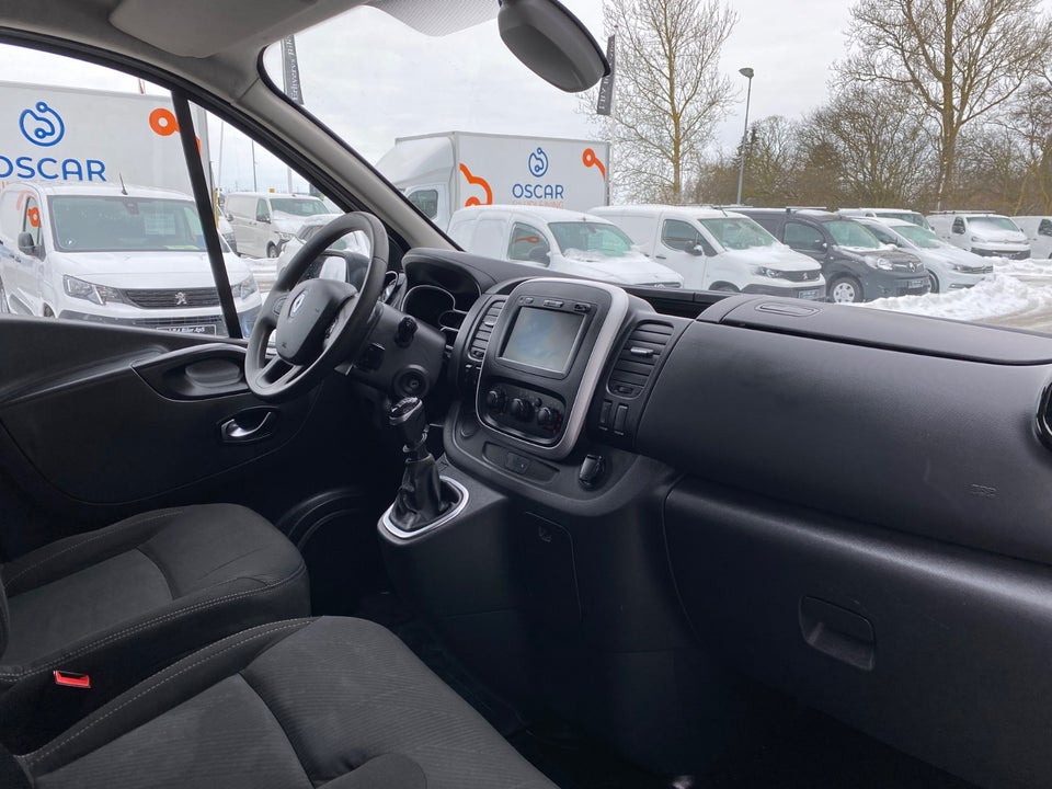 Renault Trafic T29 2,0 dCi 120 L2H1