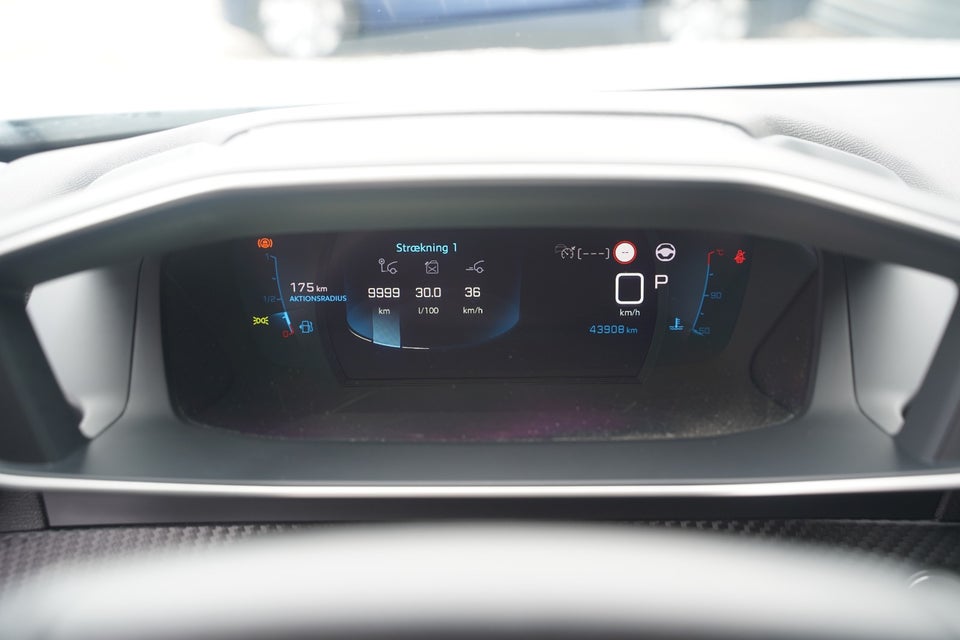 Peugeot 2008 1,2 PureTech 130 Allure Pack EAT8 5d