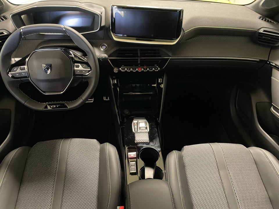 Peugeot e-208 54 GT 5d
