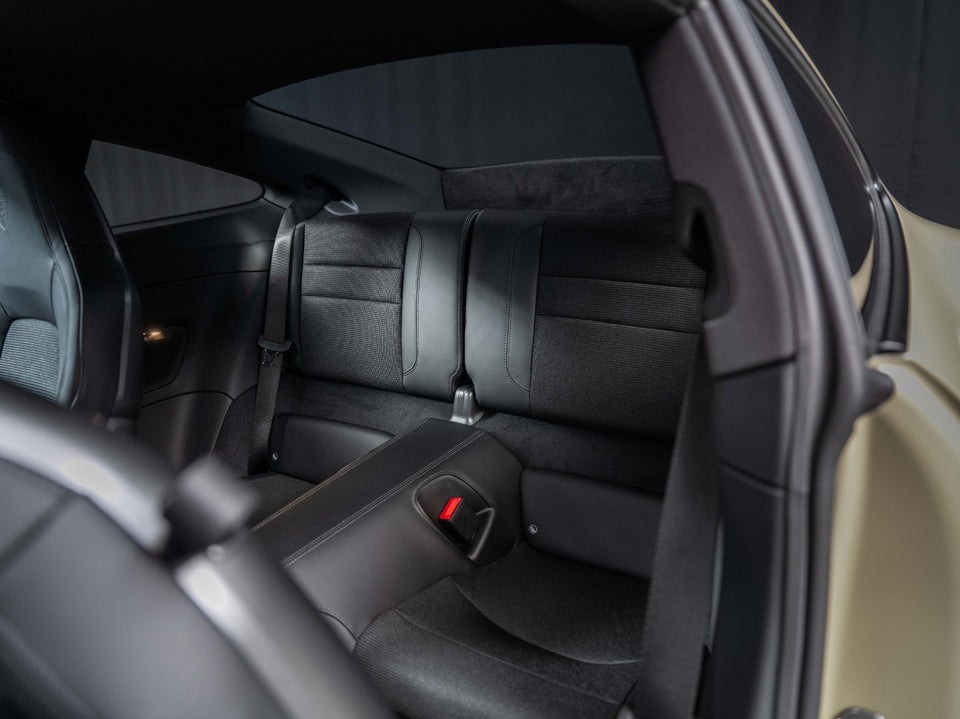 Porsche 911 GT3 4,0 Coupé Touring PDK 2d