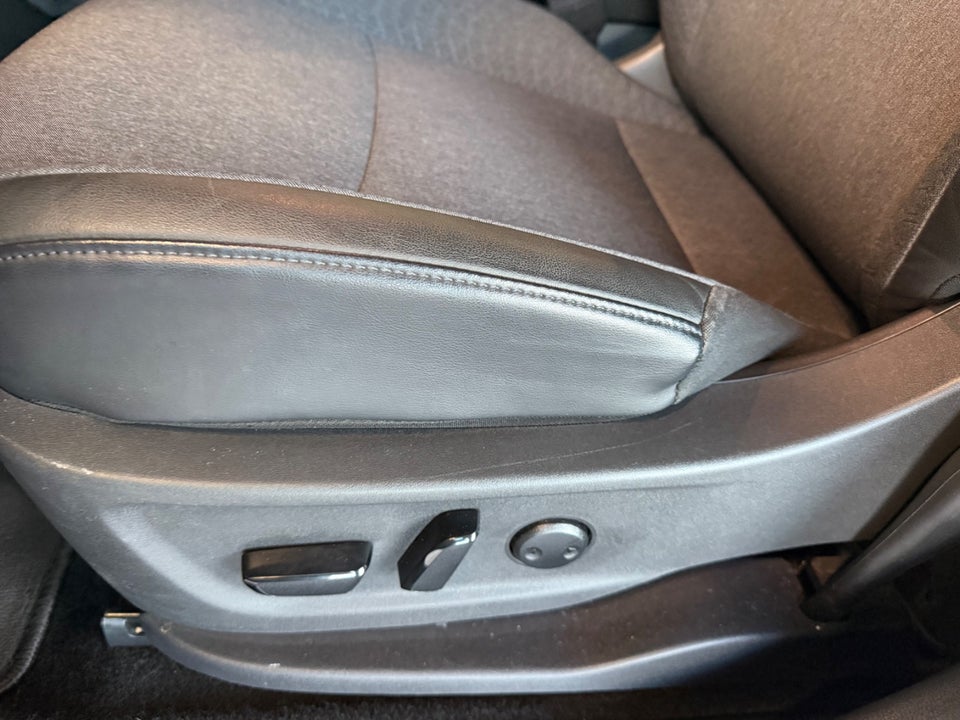 Nissan Ariya 63 Engage 5d