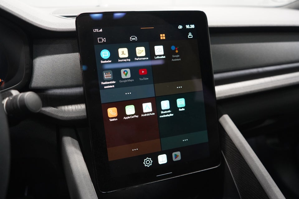 Polestar 2 Long Range AWD 5d