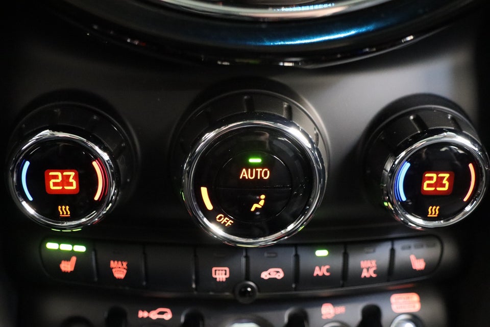 MINI Cooper SE Camden Edition 3d