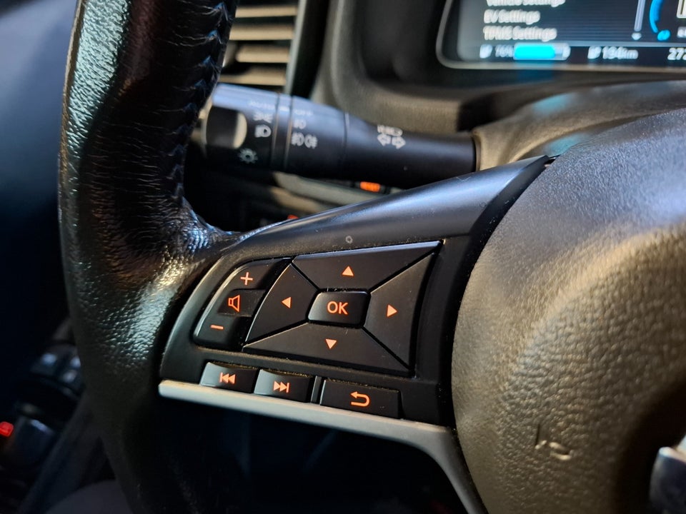 Nissan Leaf 40 N-Connecta 5d