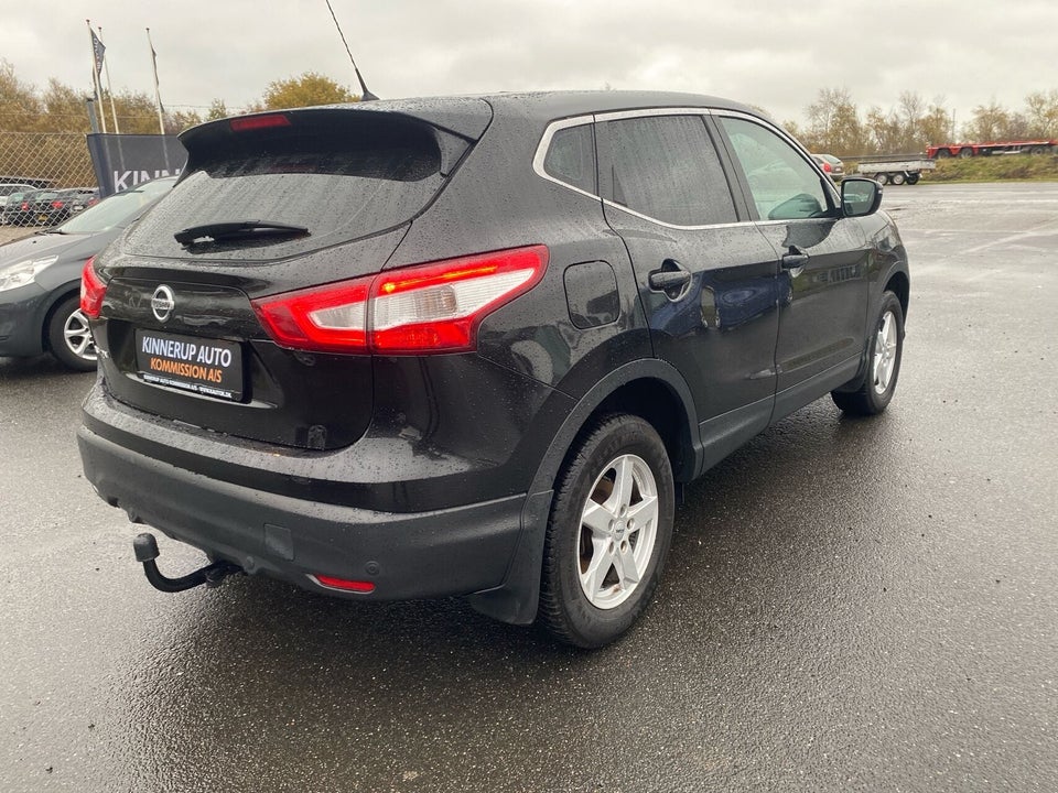 Nissan Qashqai 1,2 Dig-T 115 Visia 5d