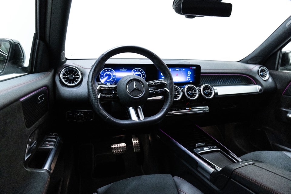 Mercedes EQB300 AMG Advance Plus 4Matic 5d