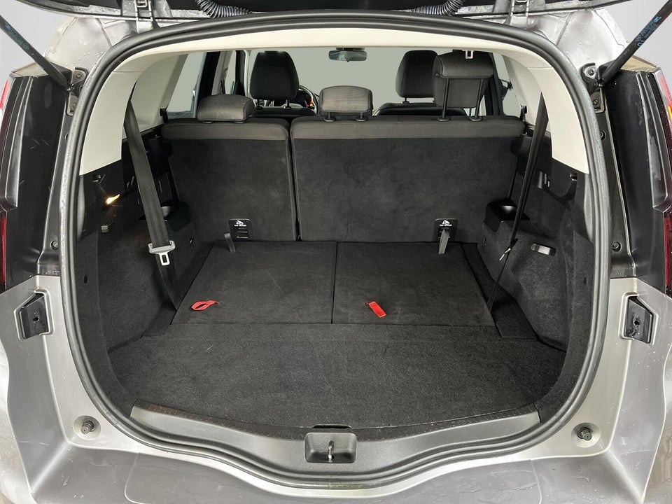 Renault Grand Scenic IV 1,3 TCe 140 Zen 5d