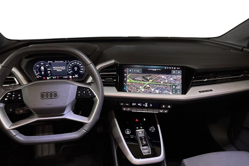 Audi Q4 e-tron 45 S-line 5d