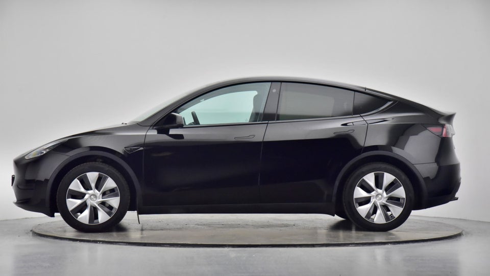 Tesla Model Y RWD 5d