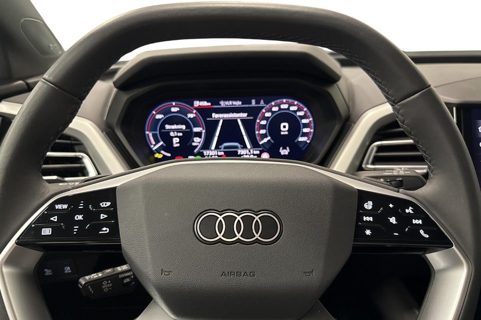 Audi Q4 e-tron 45 Progress 5d