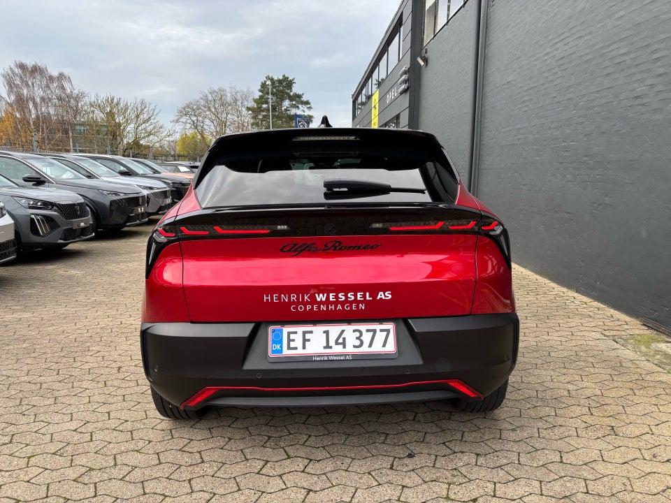 Alfa Romeo Junior Elettrica Speciale 5d