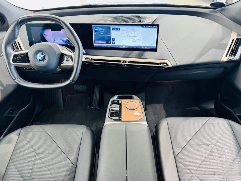 BMW iX xDrive50 Supercharged 5d
