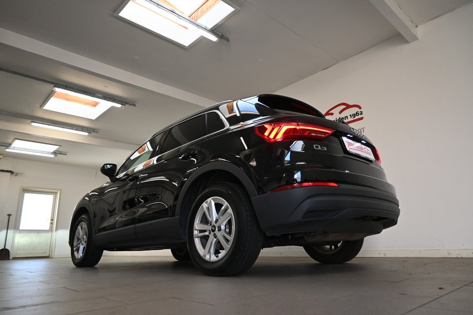 Audi Q3 45 TFSi e Attitude plus S-tr. 5d