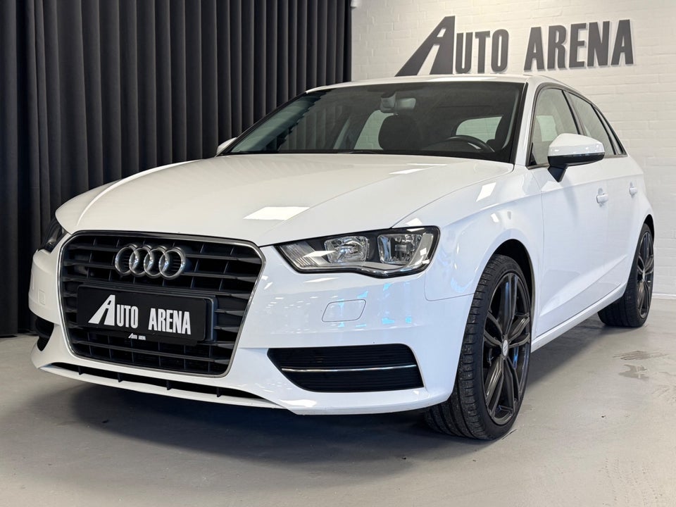 Audi A3 1,2 TFSi 110 Ambiente Sportback 5d