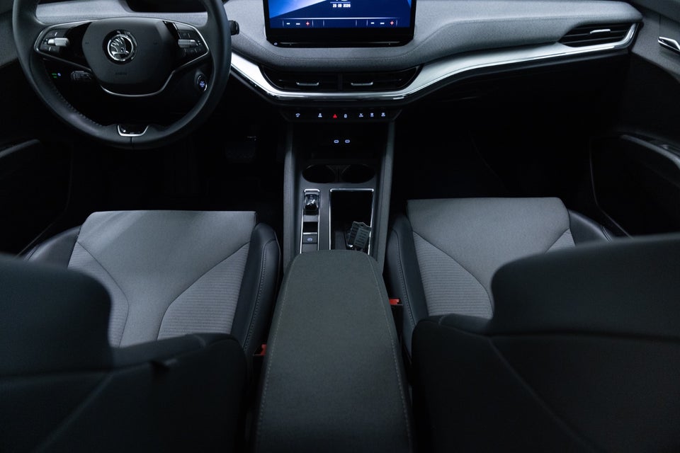 Skoda Enyaq 60 iV Loft 5d