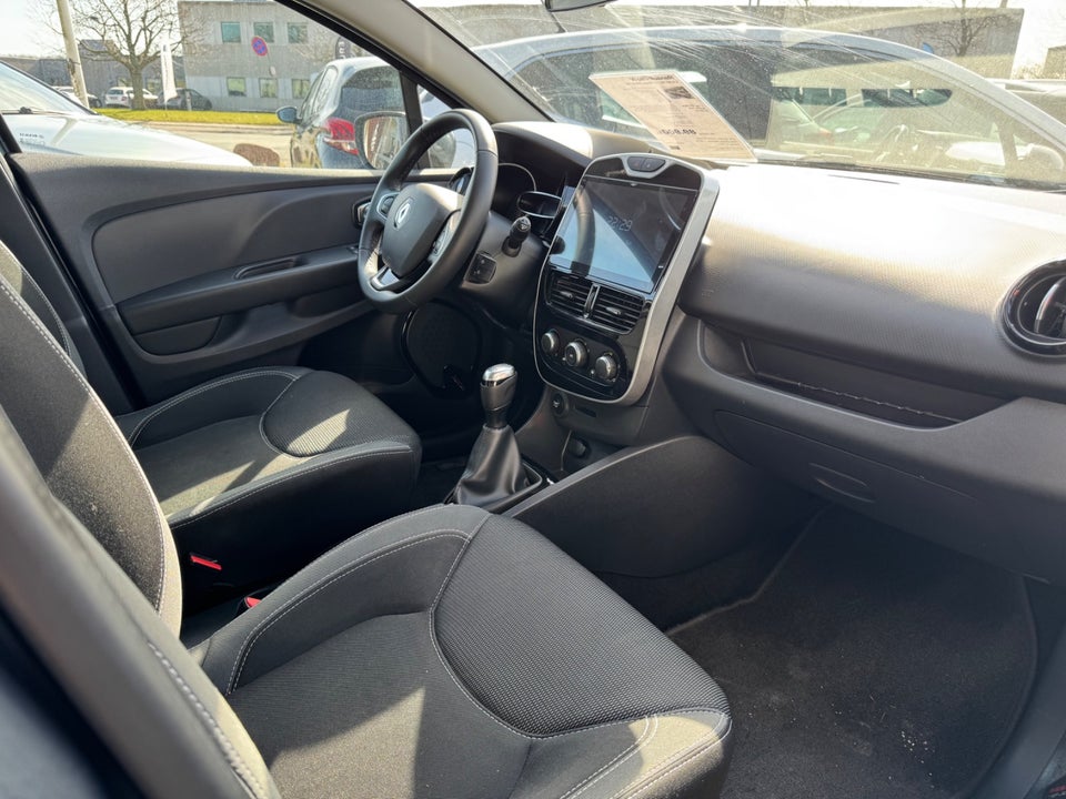 Renault Clio IV 1,5 dCi 90 Zen Sport Tourer 5d