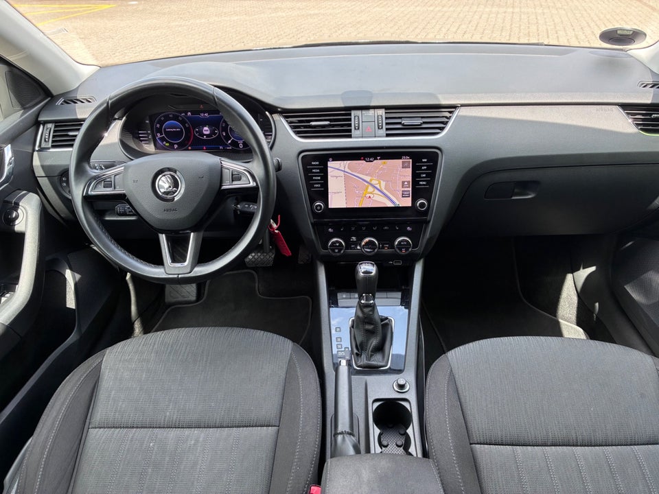 Skoda Octavia 2,0 TSi 190 Business Line Combi DSG 5d