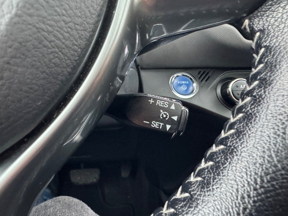 Toyota Yaris 1,5 Hybrid H3 e-CVT 5d