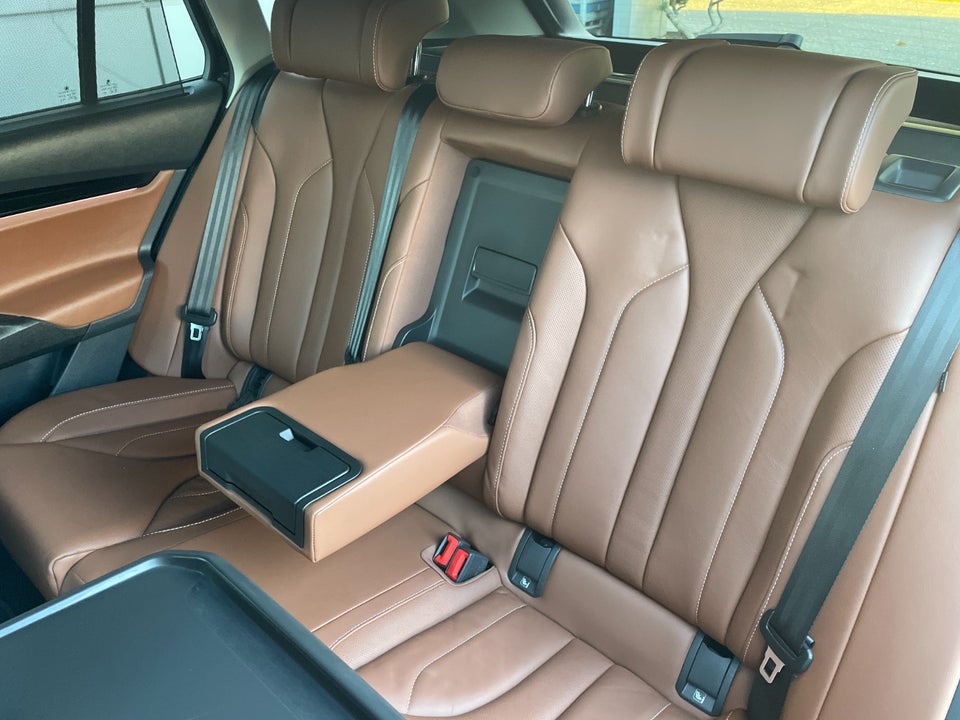 Skoda Enyaq 60 iV ecoSuite 5d