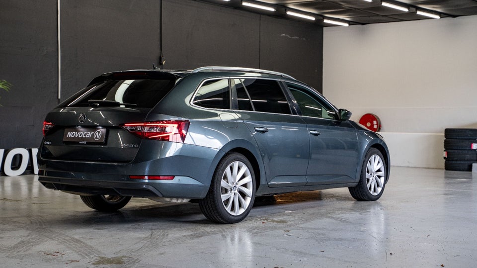 Skoda Superb 1,5 TSi 150 Style Combi DSG 5d