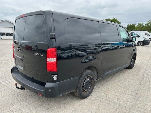 Toyota ProAce 2,0 D 120 Long Comfort Master aut. 4d