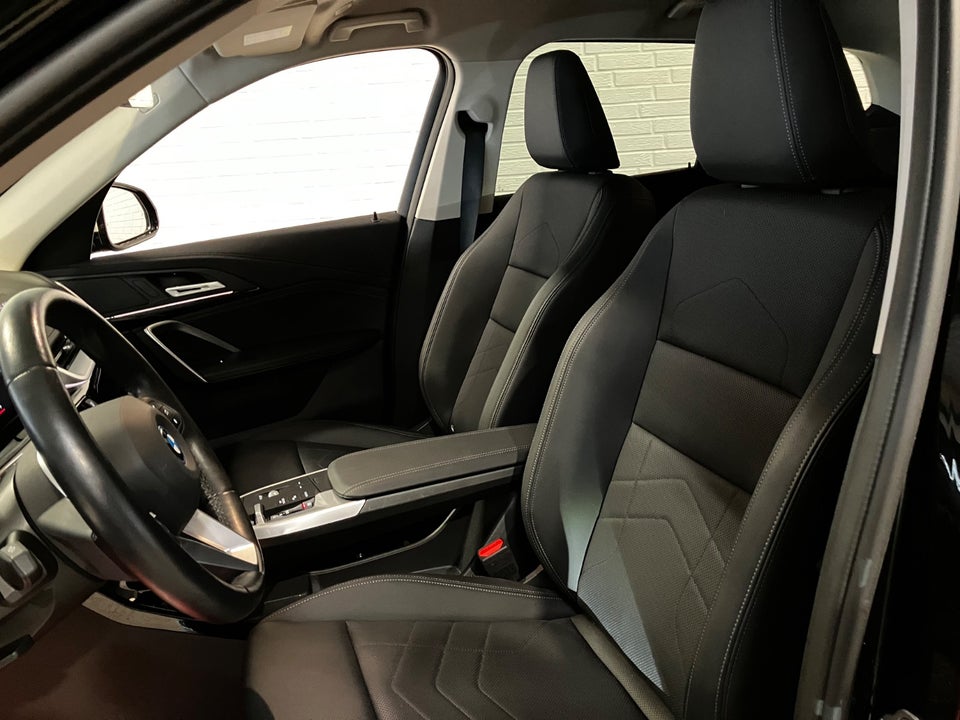 BMW iX1 xDrive30 X-Line 5d