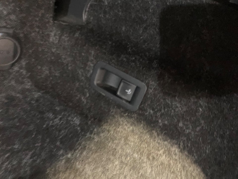 Skoda Enyaq 60 iV Founders Edition 5d