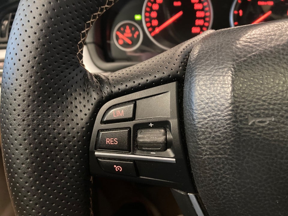 BMW 520d 2,0 Touring 5d