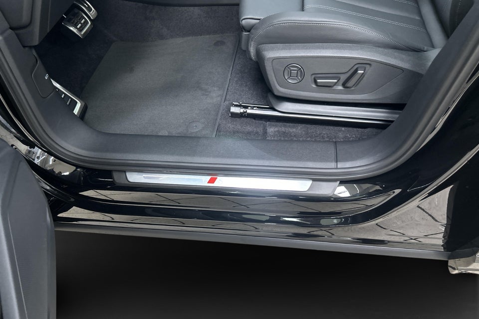 Audi Q6 e-tron S-line plus performance 5d