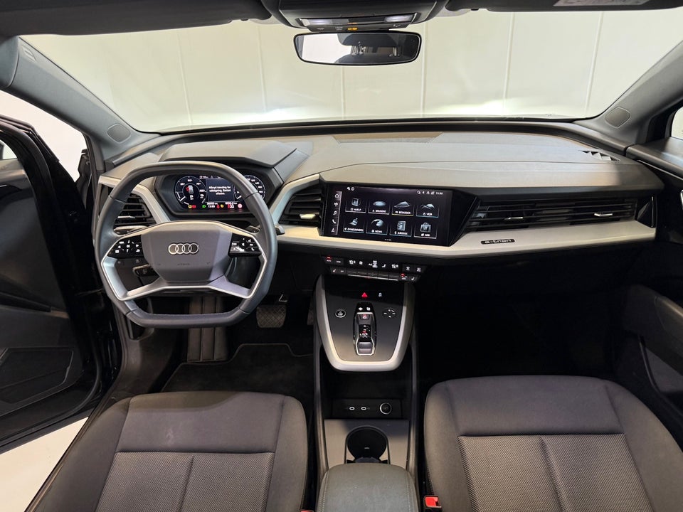 Audi Q4 e-tron 40 Attitude S-line 5d